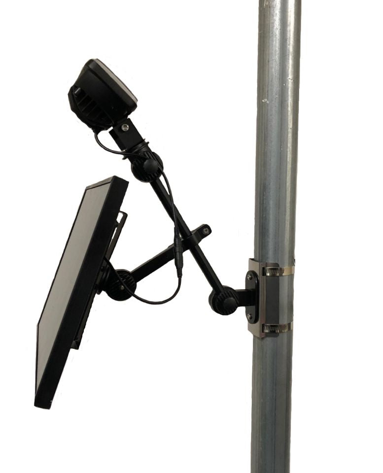 780lm Solar LED Flag Pole Light for Outdoor Illumination