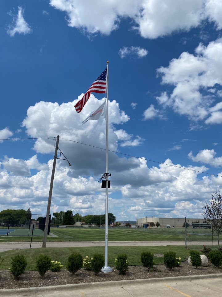 1980lm Solar LED Flag Pole Light for Outdoor Illumination