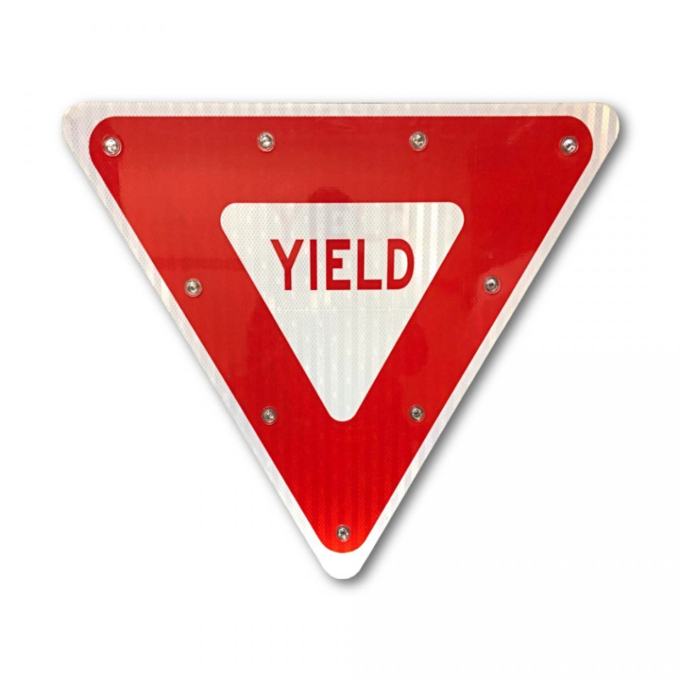 24" Solar Flashing Yield Sign for Enhanced Traffic Safety